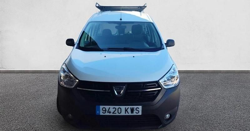 Usado Dacia Dokker Essentiel 102 CV (75 kW) 2019 Monovolumen