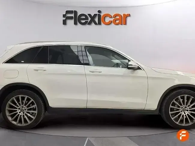 Usado Mercedes GLC220 194 CV (142 kW) 2022 Blanco