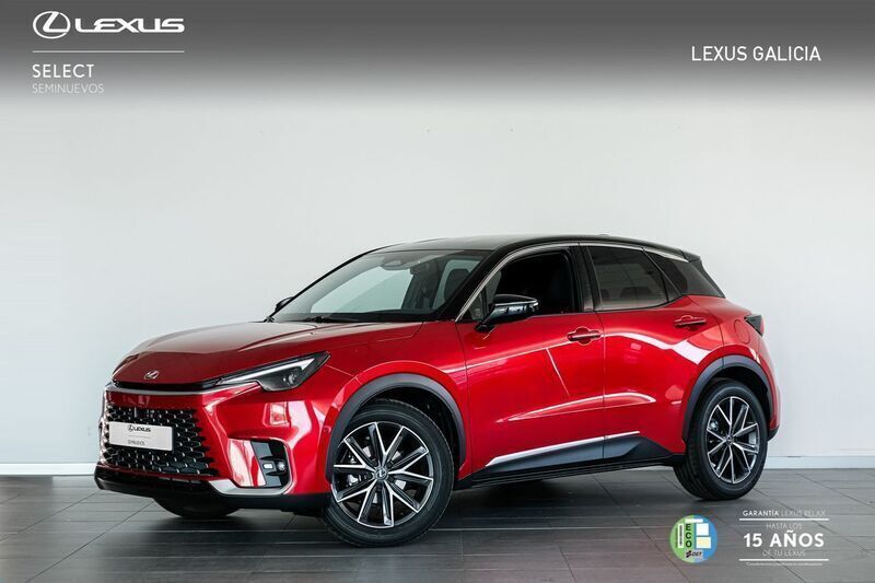 Rojo Usado 2025 Lexus LBX SUV | 39.900 € (Un poco caro) - Imagen 1/4