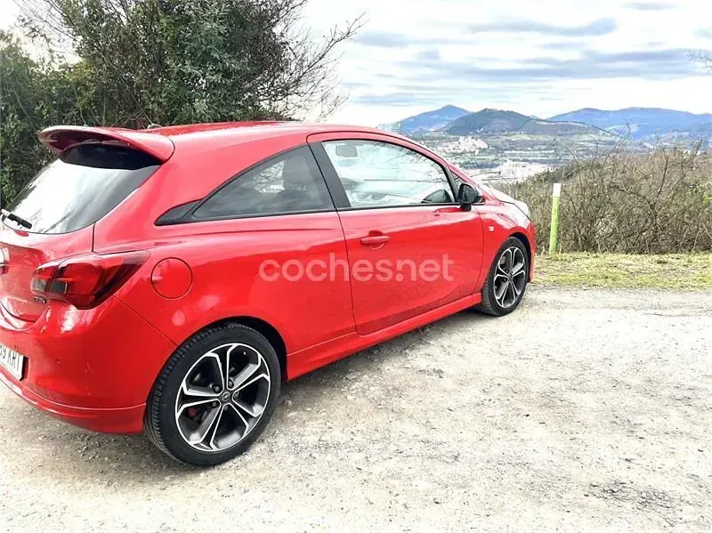 Usado Opel Corsa 150 CV (110 kW) 2018 Rojo Utilitario