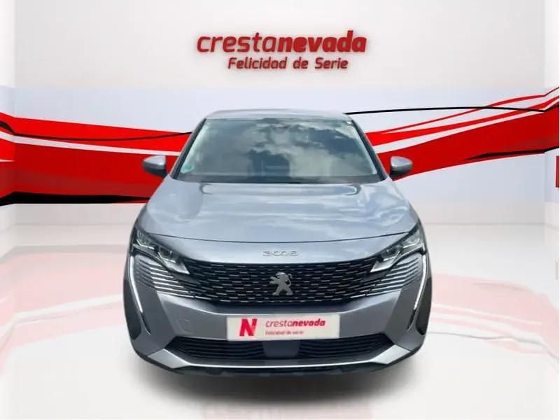 Usado Peugeot 3008 Allure 131 CV (96 kW) 2021 Gris SUV