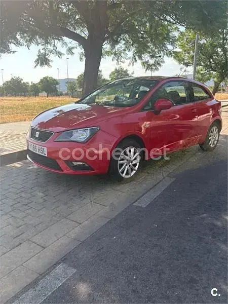 Usado Seat Ibiza SC Copa 105 CV (77 kW) 2012 Rojo Utilitario