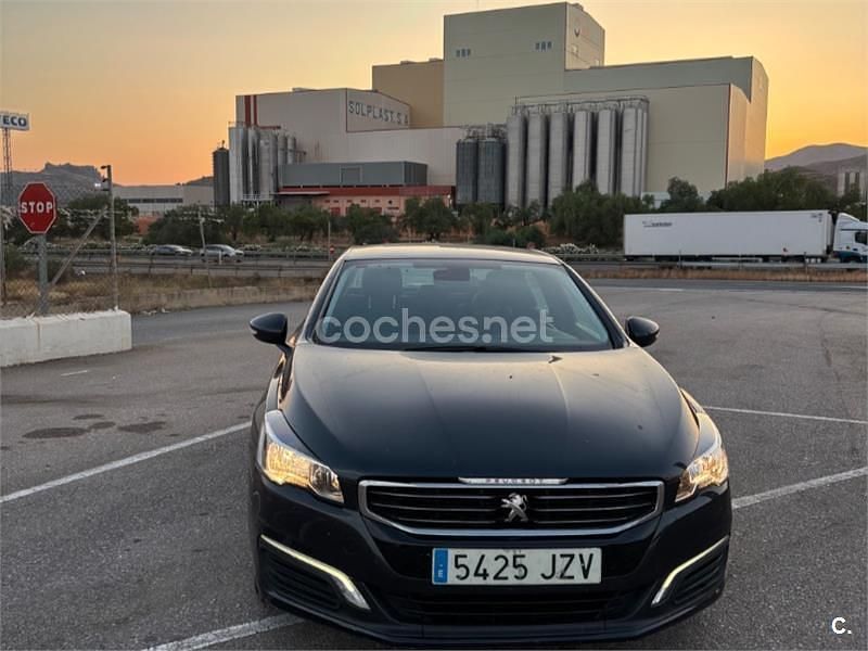 Negro Usado 2017 Peugeot 508 Active Berlina | 10.300 € (Buen precio) - Imagen 1/4