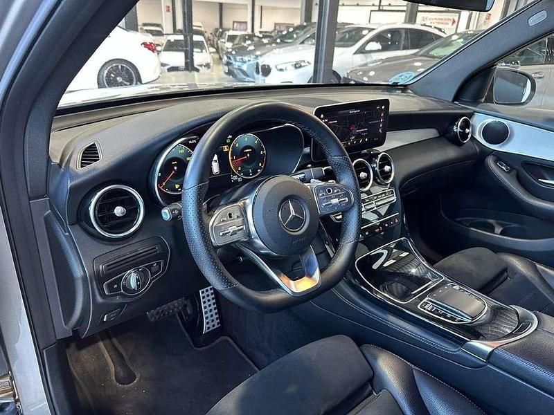 Usado Mercedes GLC220 194 CV (142 kW) 2019 Gris SUV