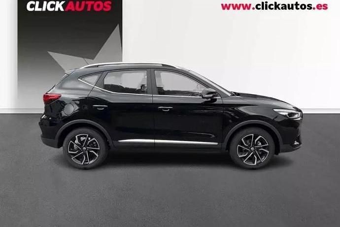Usado MG ZS Luxury 107 CV (78 kW) 2025 Negro Berlina