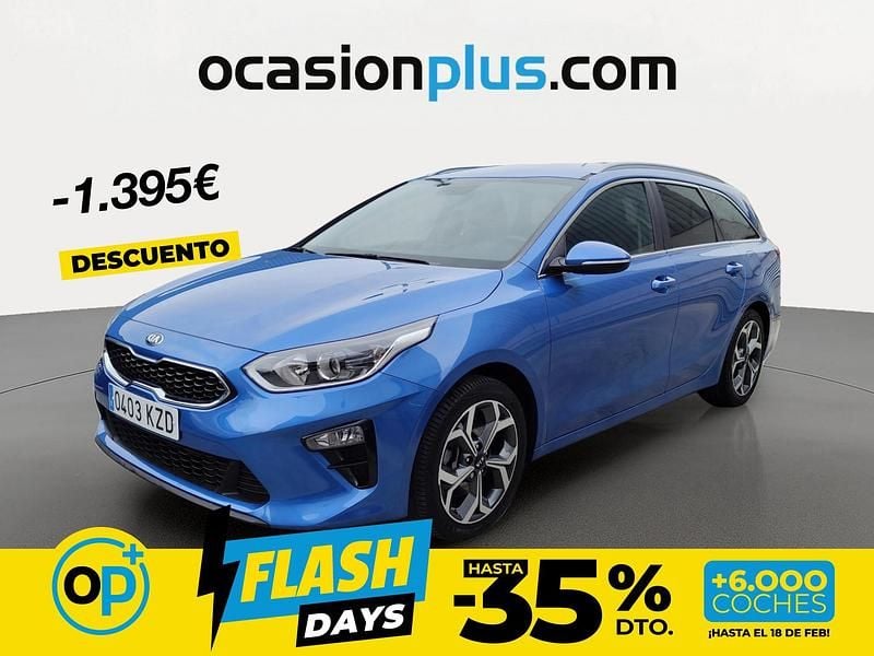Usado Kia Ceed 115 CV (84 kW) 2019 Azul Utilitario