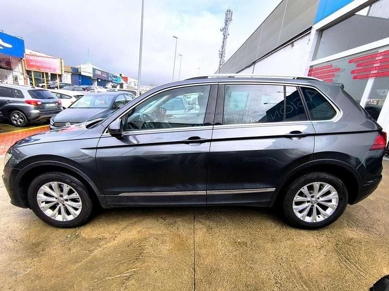 Usado VW Tiguan 150 CV (110 kW) 2020 Gris SUV