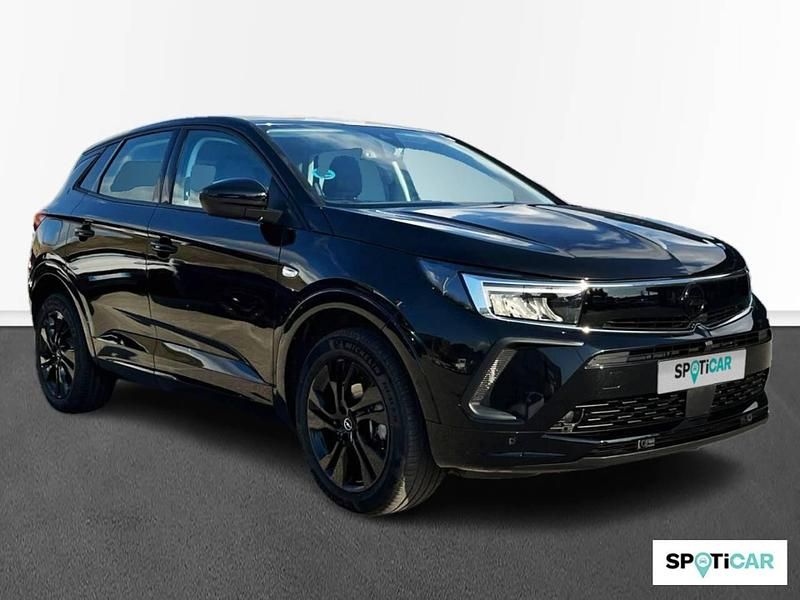 Usado Opel Grandland X S 130 CV (95 kW) 2024 Negro SUV