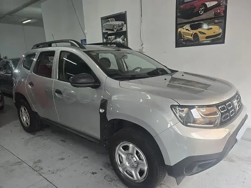 Usado Dacia Duster Comfort 130 CV (95 kW) 2021 Gris / plata SUV