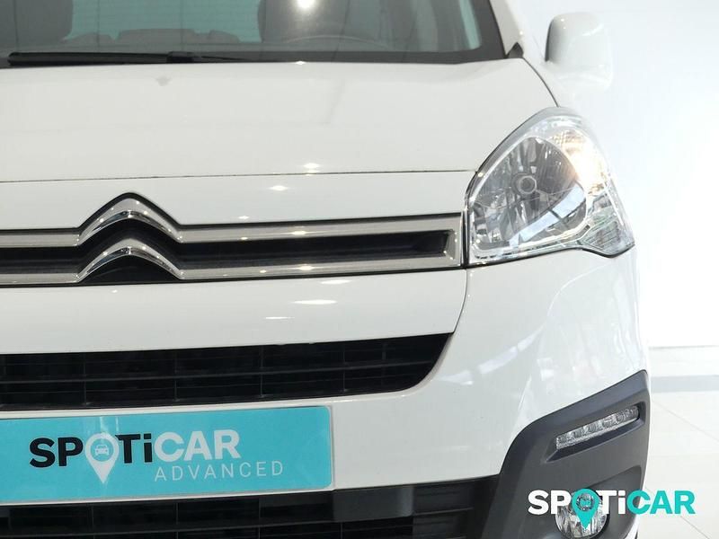 Usado Citroën Berlingo Feel 49 kW (67 CV) 2018 Blanco Monovolumen