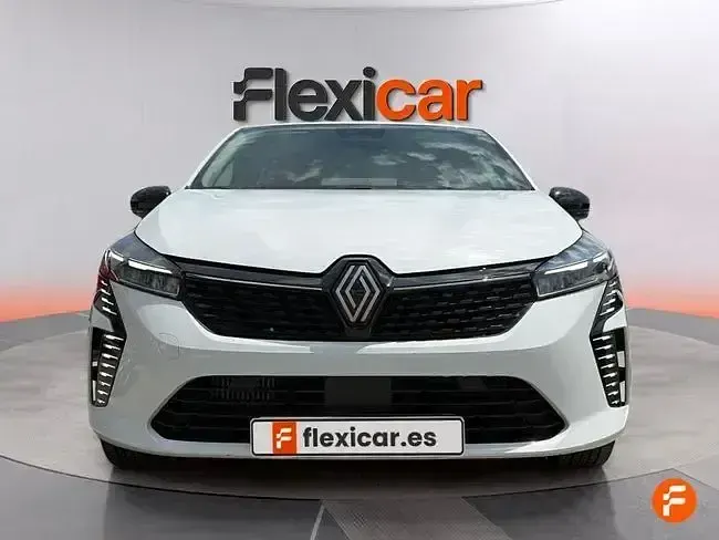 Usado Renault Clio Evolution 100 CV (73 kW) 2024 Blanco Utilitario