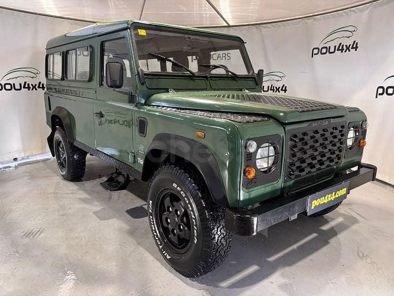 Verde Usado 1999 Land Rover Defender SUV | 19.900 € - Imagen 1/4