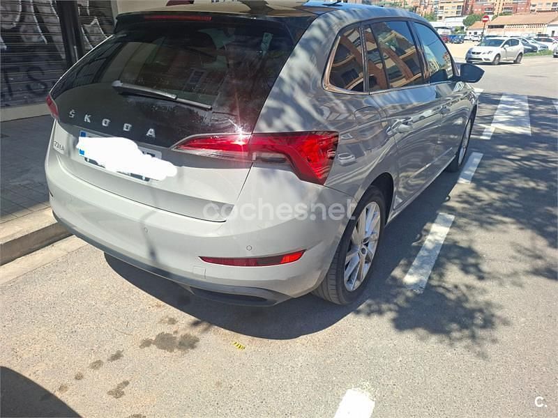 Usado Skoda Scala Style 110 CV (80 kW) 2022 Blanco Utilitario