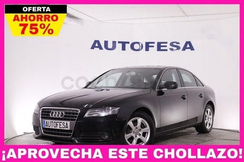 Usado Audi A4 143 CV (105 kW) 2012 Negro Berlina