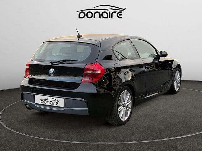 Usado BMW 118 143 CV (105 kW) 2008 Negro Utilitario
