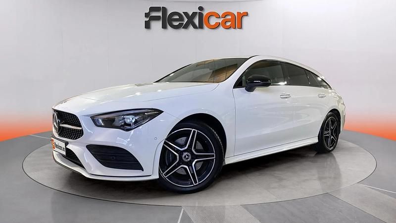 Usado Mercedes CLA250e Shooting Brake 218 CV (160 kW) 2021 Blanco Familiar