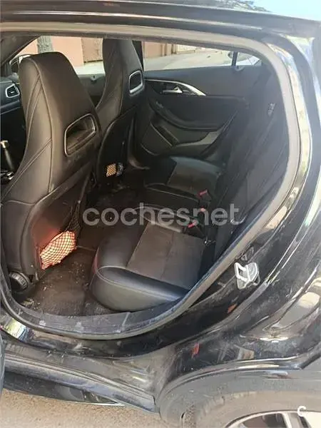Usado Infiniti Q30 Sport Tech 170 CV (125 kW) 2016 Negro Berlina