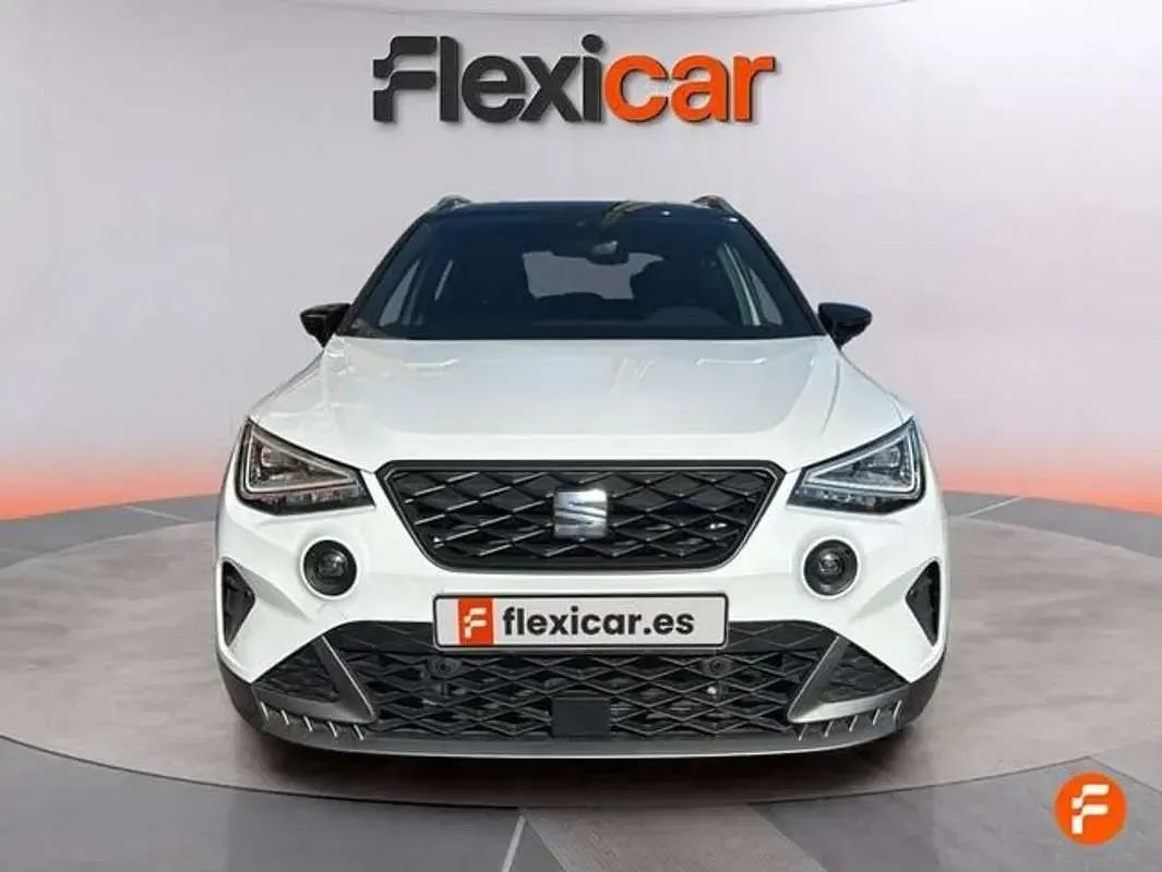 Occasion Seat Arona FR 90 ch (66 kW) 2024 Gris SUV