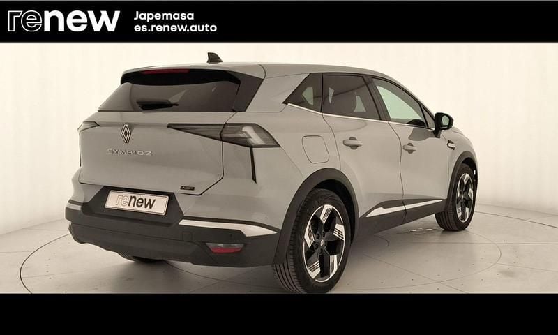 Usado Renault Symbioz Techno 145 CV (106 kW) 2025 Gris zinc SUV