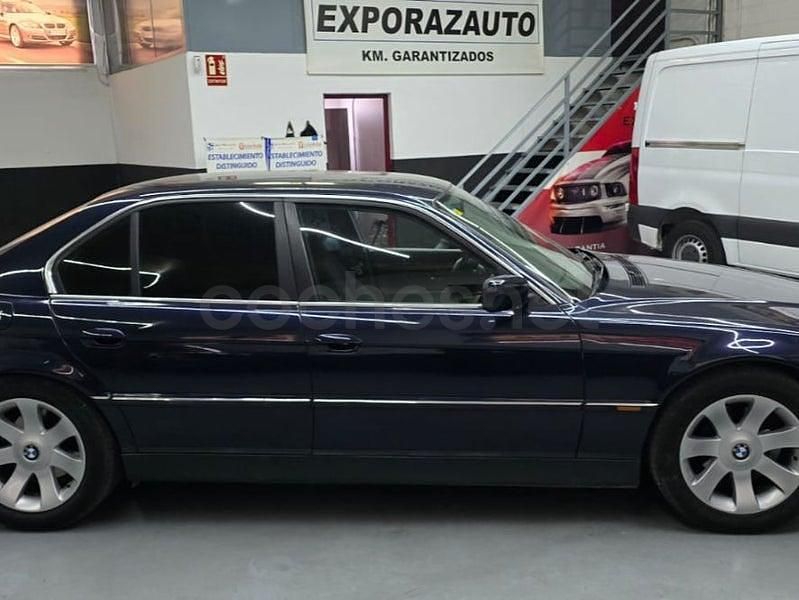 Używany BMW 730 184 KM (135 kW) 1999 Czarny Sedan/Limuzyna