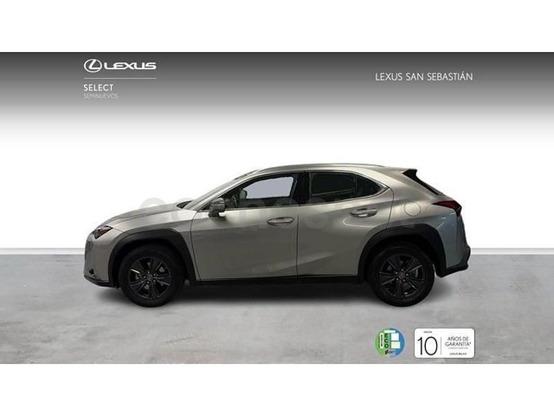 Usado Lexus UX Business Edition 184 CV (135 kW) 2023 Gris / plata SUV