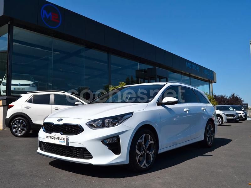 Usado Kia Ceed 136 CV (100 kW) 2020 Blanco Utilitario