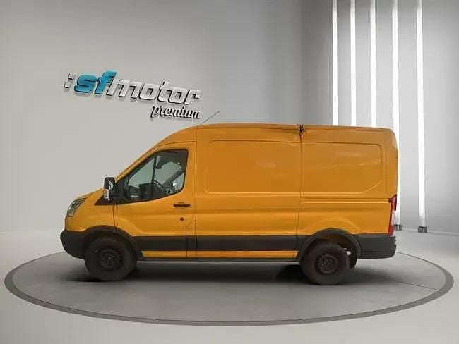 Käytetty Ford Transit 131 HP (96 kW) 2018 Keltainen Van