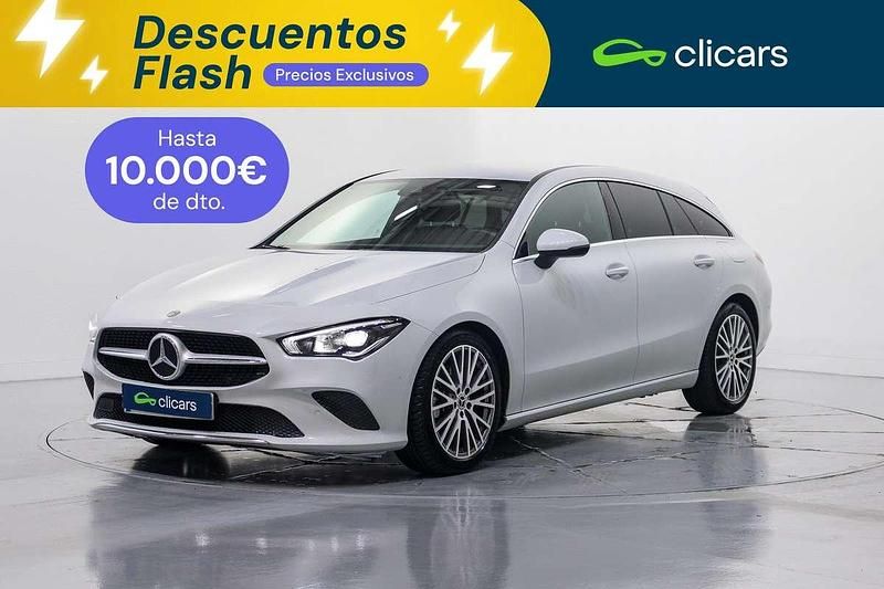 Usado Mercedes CLA220 Shooting Brake 190 CV (139 kW) 2021 Blanco Familiar