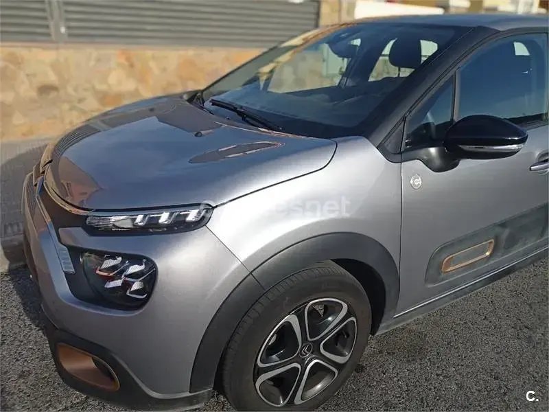 Usado Citroën C3 PureTech 83 CV (61 kW) 2023 Gris / plata Utilitario