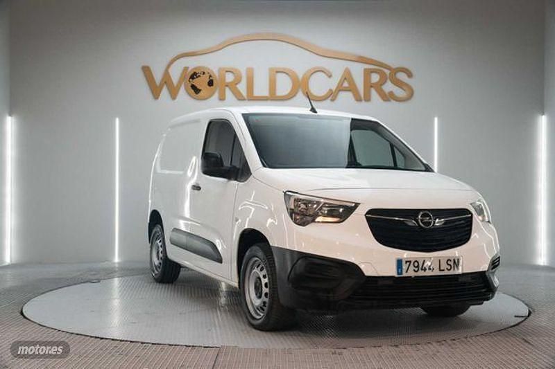 Usado Opel Combo S 102 CV (75 kW) 2021 Blanco Monovolumen