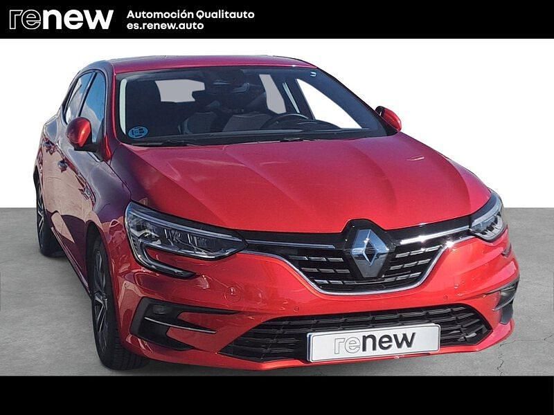 Usado Renault Mégane IV Zen 140 CV (102 kW) 2022 Rojo Berlina