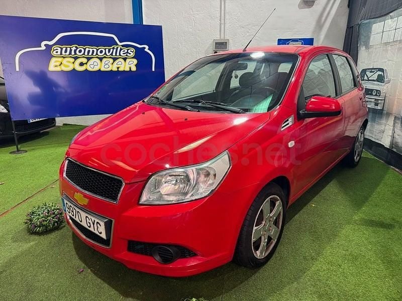 Usado Chevrolet Aveo LT 101 CV (74 kW) 2010 Rojo Berlina