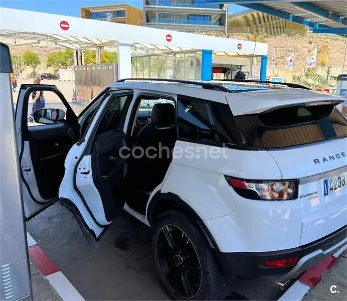 Begagnad Land Rover Range Rover evoque Prestige 190 HK (139 kW) 2012 Vit SUV