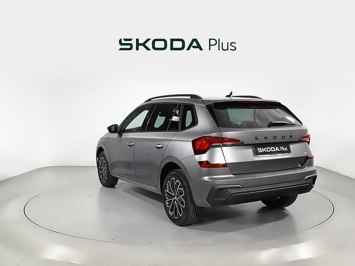 Usado Skoda Kamiq 150 CV (110 kW) 2025 Gris SUV