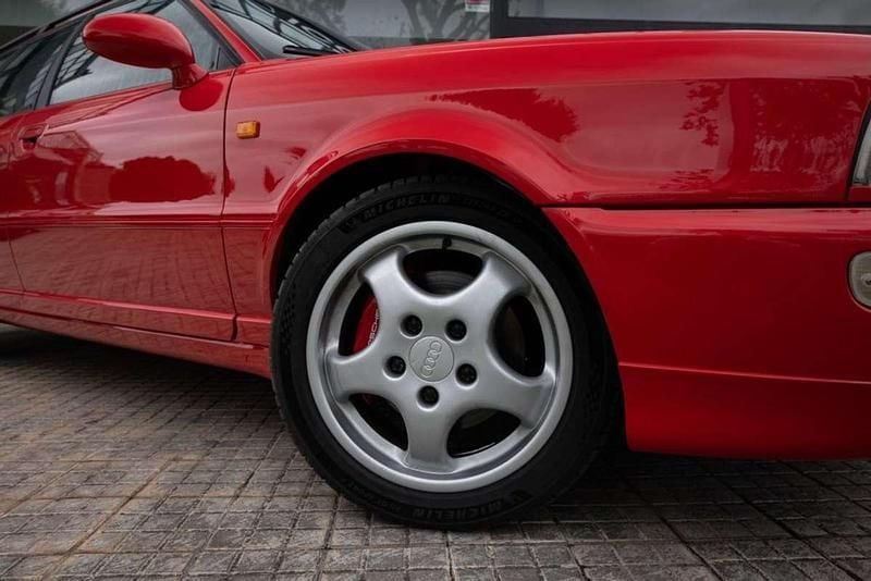 Usado Audi RS2 317 CV (233 kW) 1994 Rojo Familiar