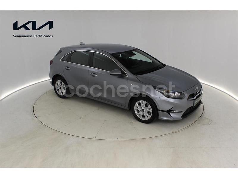 Usado Kia Ceed 120 CV (88 kW) 2024 Sedán Utilitario