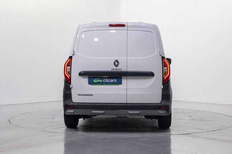 Usado Renault Kangoo 95 CV (69 kW) 2022 Blanco Monovolumen