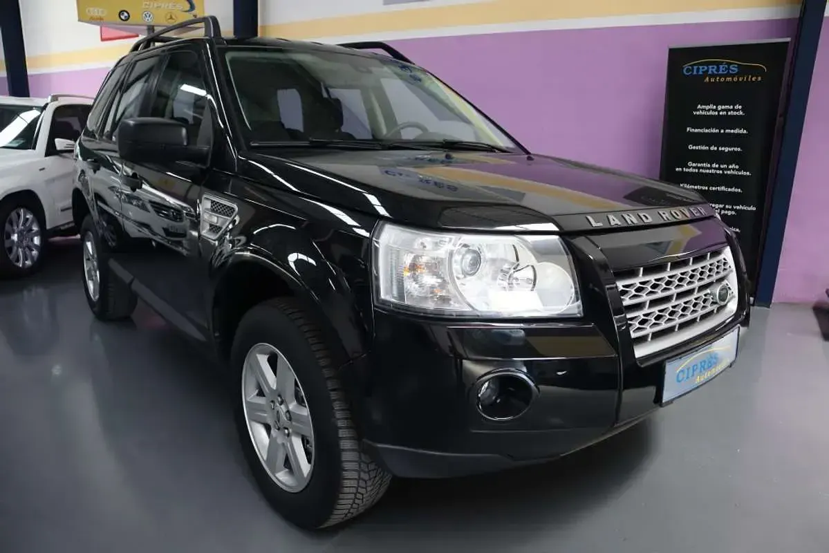 Usado Land Rover Freelander 2 160 CV (117 kW) 2010 Negro SUV