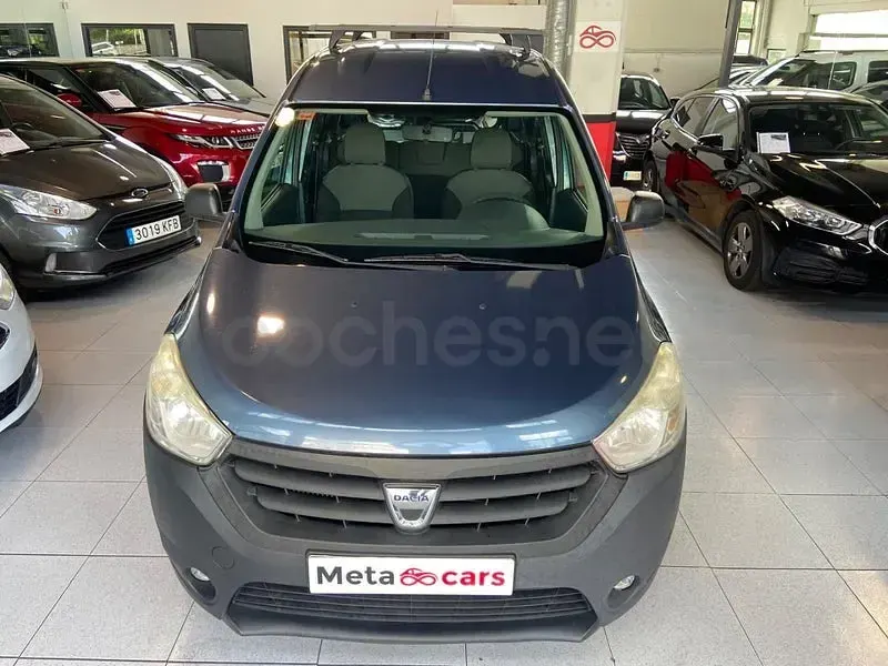 Usado Dacia Dokker Ambiance 90 CV (66 kW) 2014 Azul Monovolumen