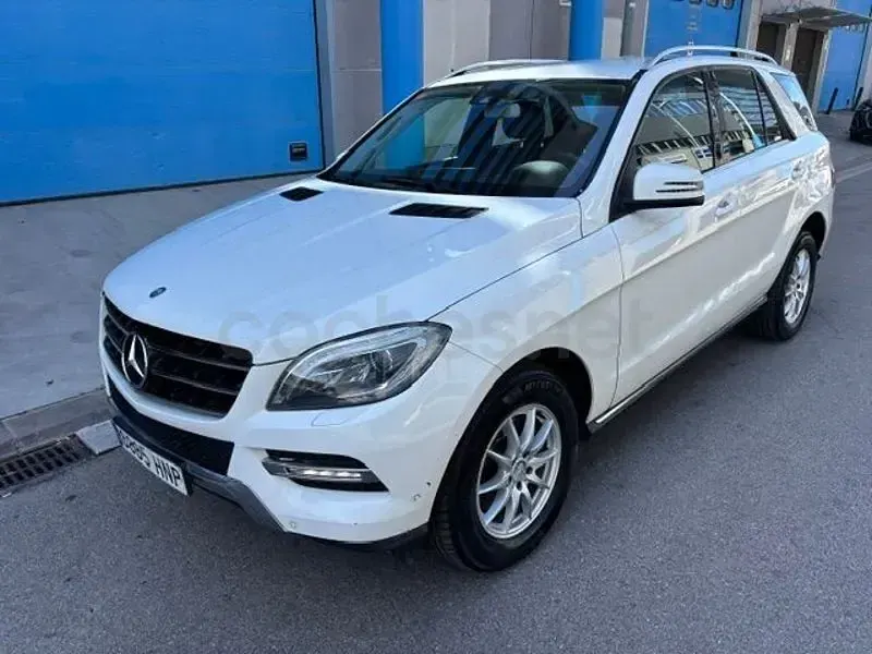 Usado Mercedes ML250 AMG Edition 1 204 CV (150 kW) 2013 Blanco SUV