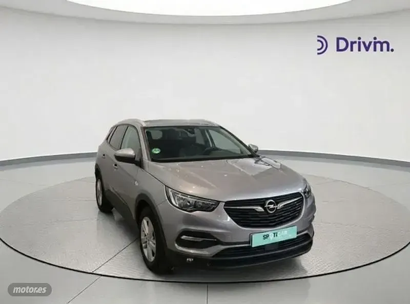 Usado Opel Grandland X Selective 130 CV (95 kW) 2019 Gris SUV