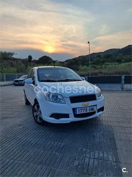 Usado Chevrolet Aveo LS 84 CV (61 kW) 2009 Blanco Berlina