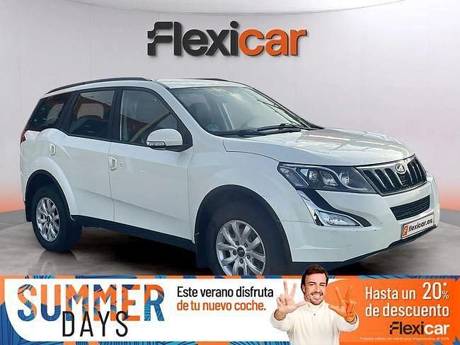 Blanco Usado 2017 Mahindra XUV500 SUV | 13.990 € - Imagen 1/4