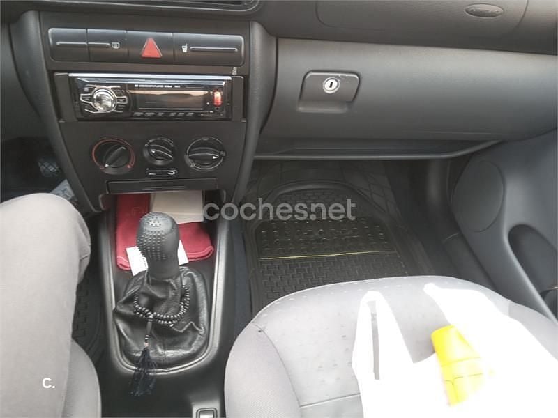 Gris / plata Usado 2004 Seat Toledo Berlina | 1800 € (Precio justo) - Imagen 1/4