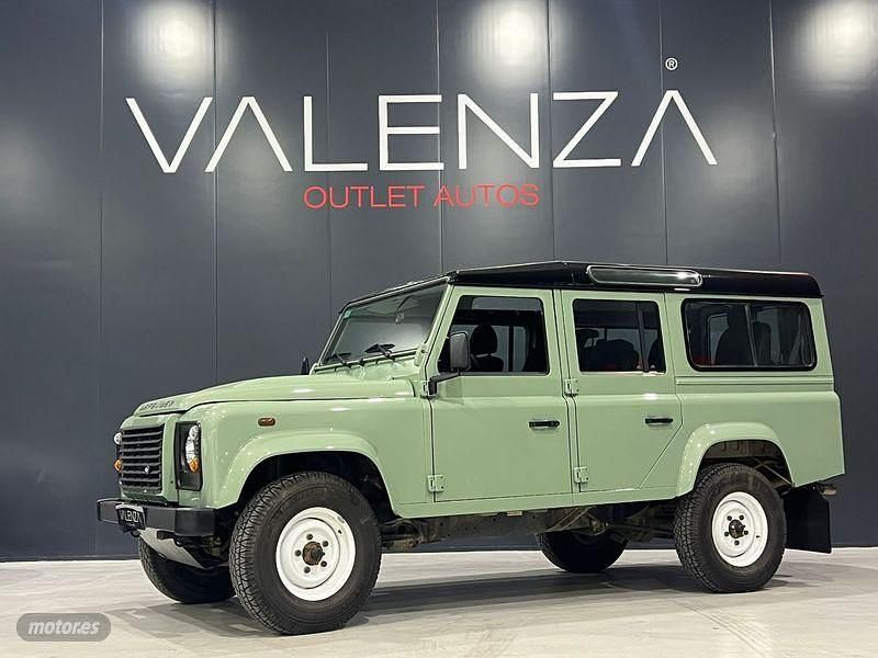Verde Usado 2015 Land Rover Defender Familiar | 42.900 € - Imagen 1/4