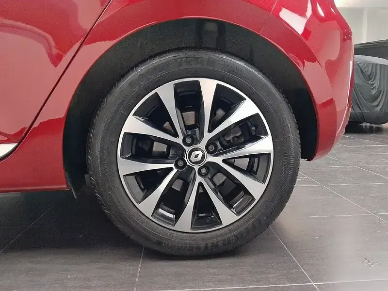 Usado Renault Clio V Techno 100 CV (73 kW) 2023 Rojo Berlina