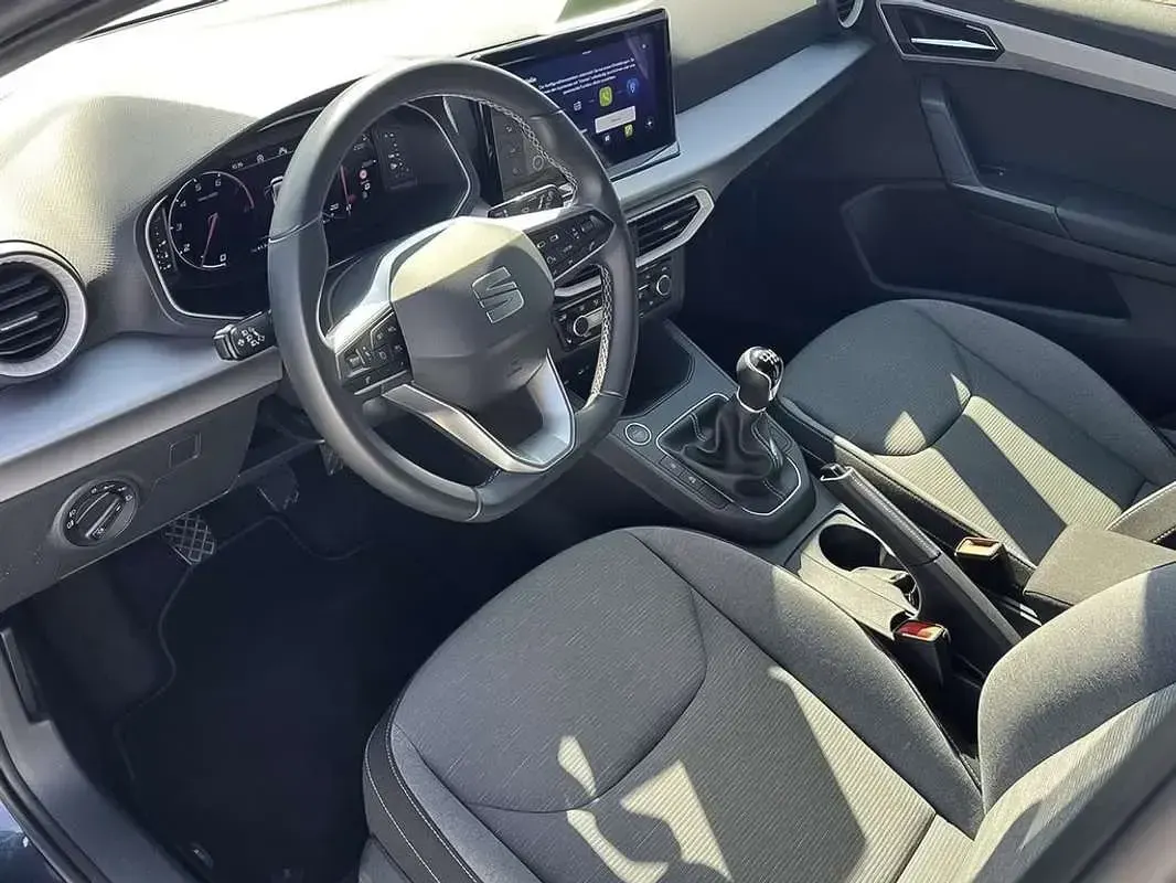 Usado Seat Ibiza XCELLENCE 116 CV (85 kW) 2025 Gris Utilitario