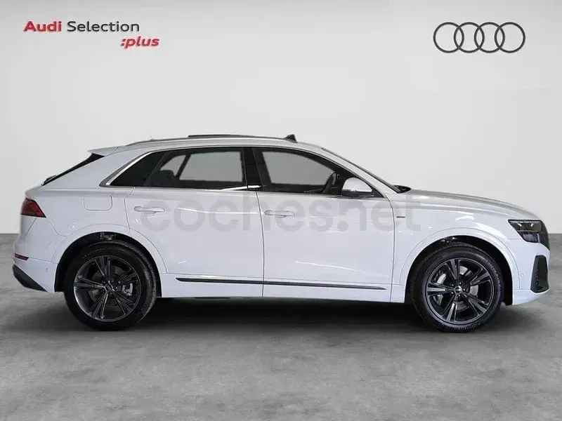 Usado Audi Q8 S-Line 394 CV (289 kW) 2025 Blanco SUV