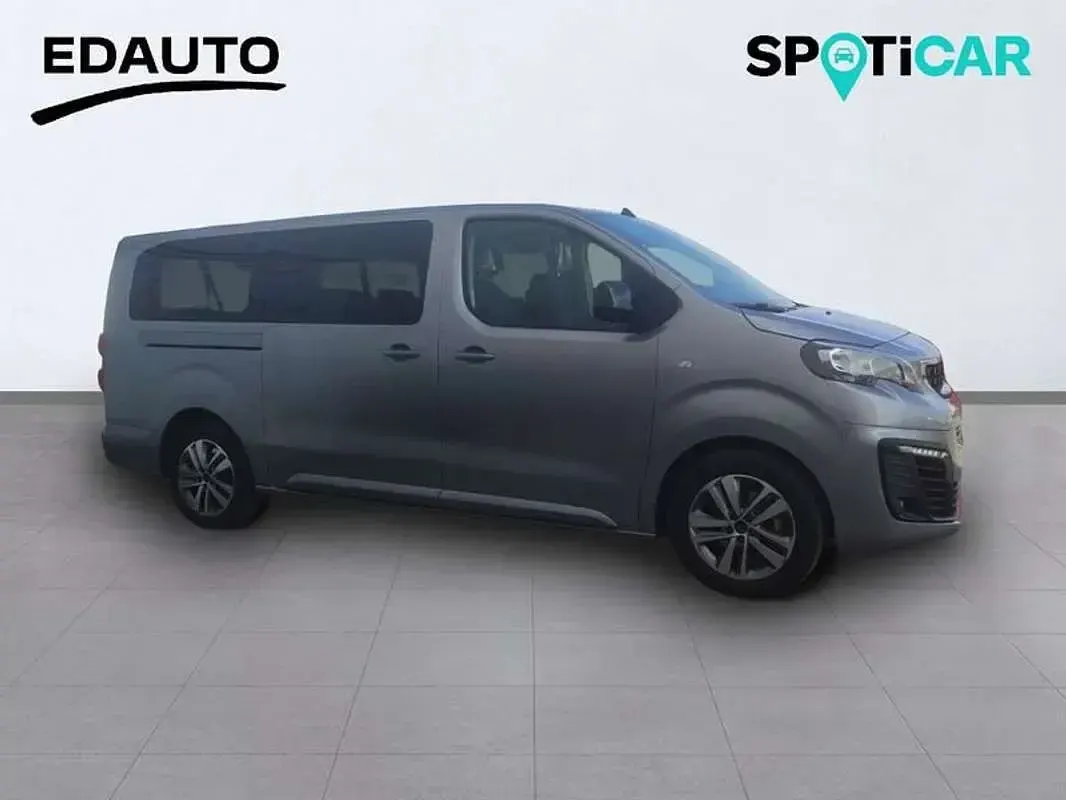 Usado Peugeot Traveller Active 145 CV (106 kW) 2023 Gris Monovolumen