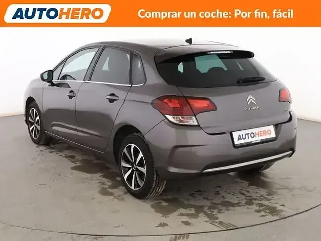 Usado Citroën C4 Live 100 CV (73 kW) 2018 Gris Berlina